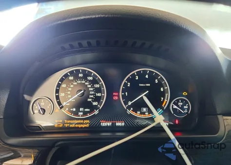 2013 BMW 550 I из США, поврежденный, VIN WBAFR9C56DD226857